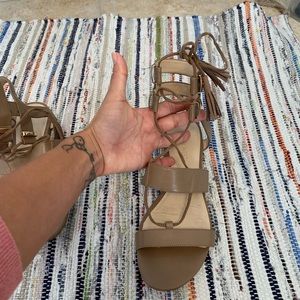 Nine West tan gladiator sandals